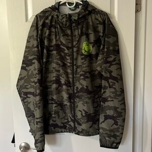 Men’s windbreaker- perfect lightweight jacket.